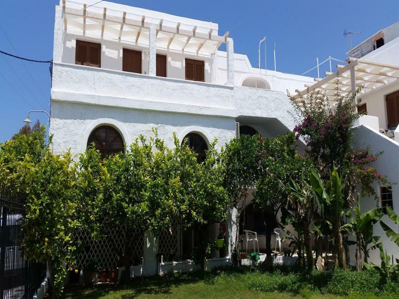 Rubini Rooms Parikia  Exterior photo